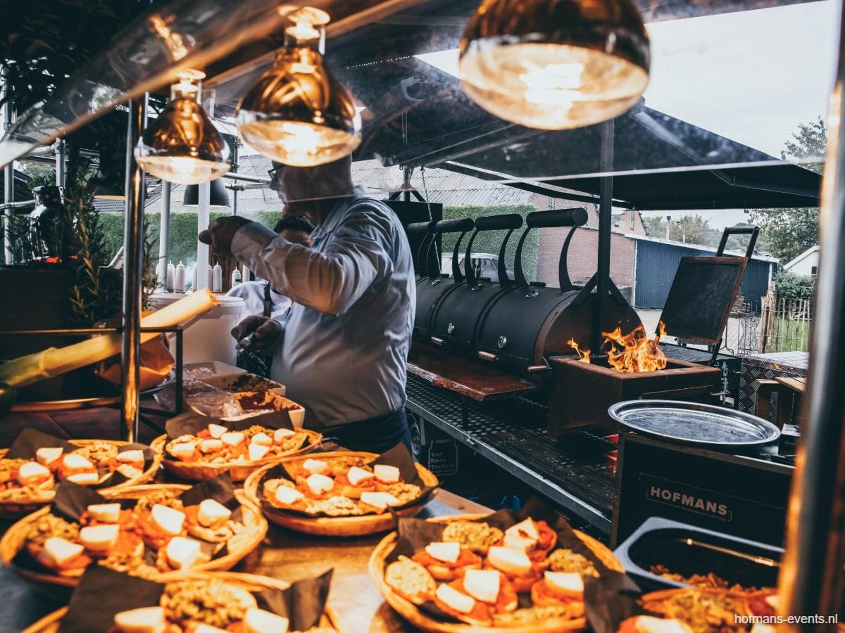 catering-voor-jouw-groepsaccommodatie-7 Uitzicht over de Spiegelwaal op de stad Nijmegen