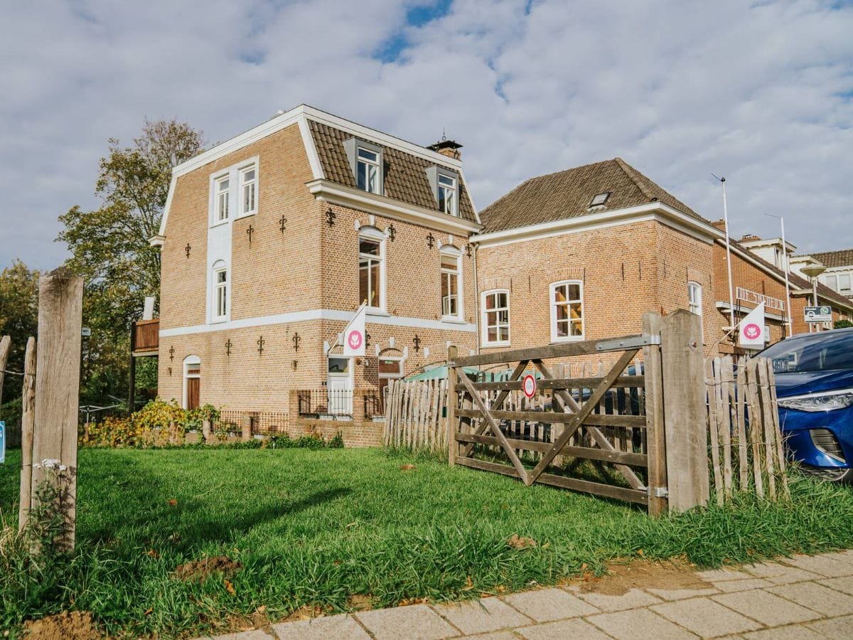 Groepsaccommodatie voor 10 tot 14 personen in Nijmegen