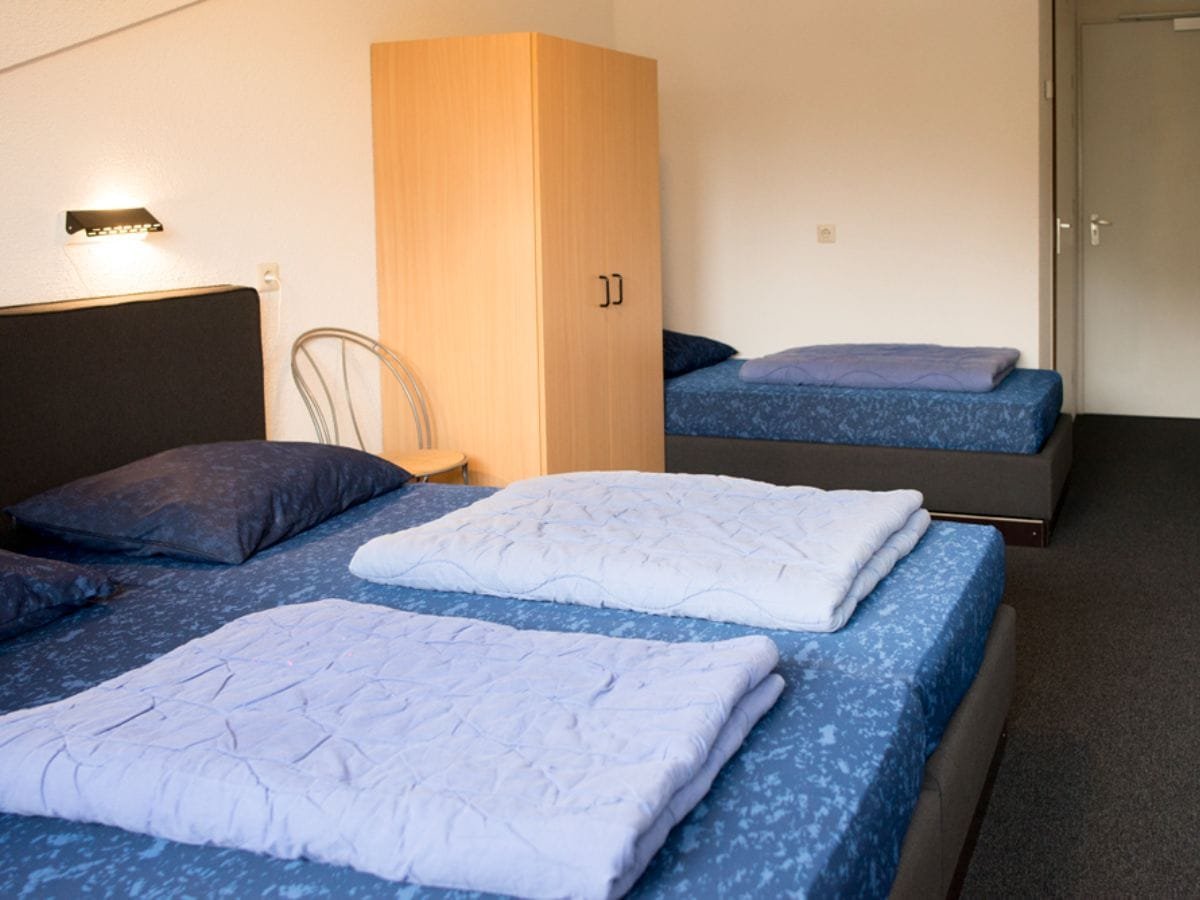 groepsaccommodatie-nijmegen-groesbeek-120-personen-36-slaapkamers-30 Veel slaapkamers, geen slaapzalen