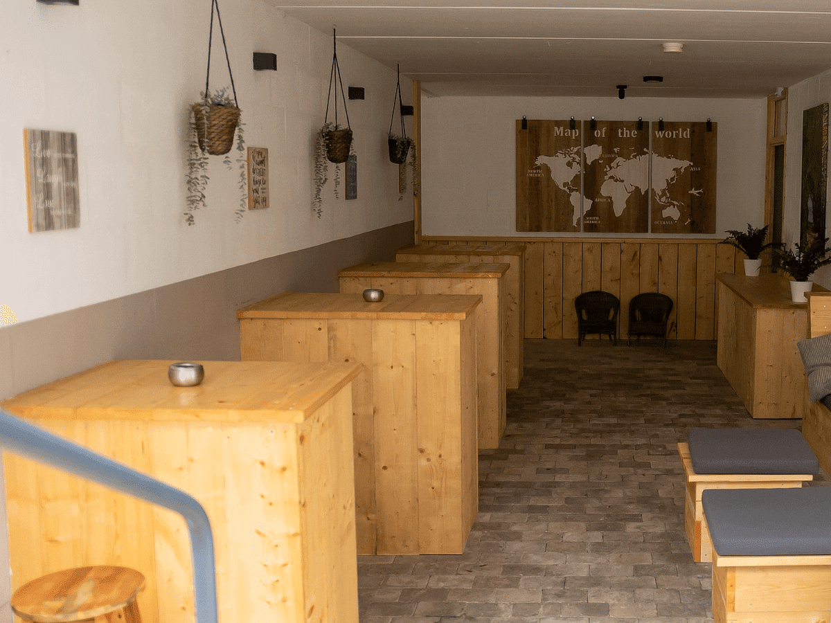 groepsaccommodatie-groesbeek-8 Buitenterras deels overdekt