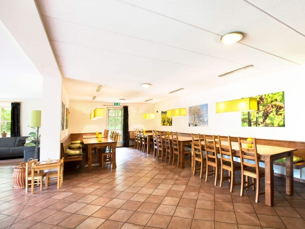 groepsaccommodatie-voor-1-nacht-5 Groepsruimte voor grote groepen