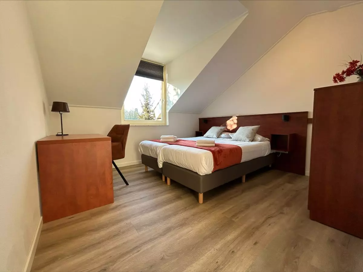 groepsaccommodatie-nijmegen-berg-en-dal-20-22-personen-9-slaapkamers-12 Groepsaccommodatie met 9 slaapkamers, Eversbosch 2